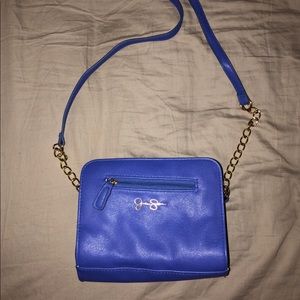 Small cross body bag.